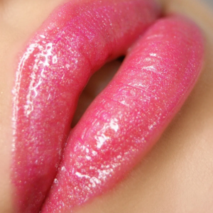 Gloss Luv Lips Selfie - Luv Beauty
